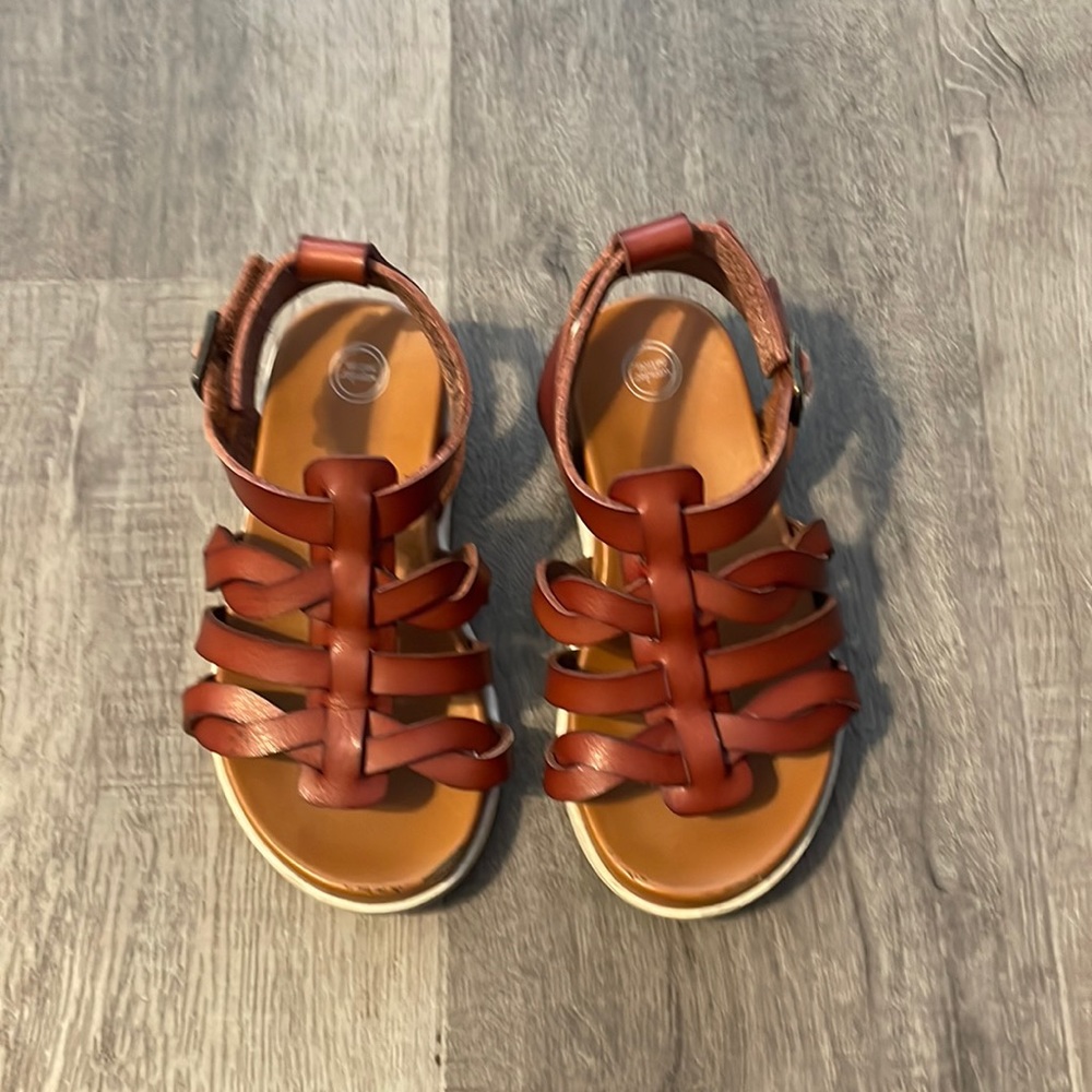 Wonder Nation Sandals